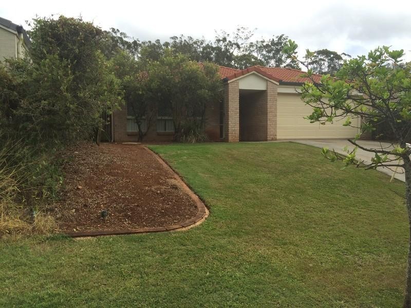 6 Green Place, Redland Bay QLD 4165