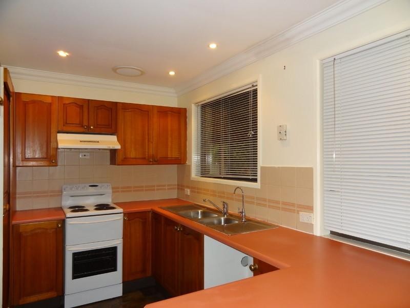 8 Sandpiper Street, Wellington Point QLD 4160