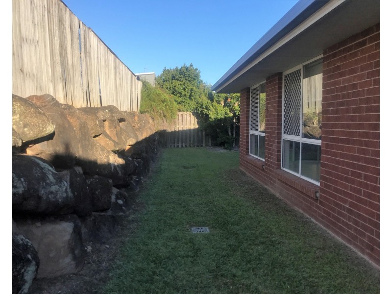 7 Eggleton Street, Wakerley QLD 4154