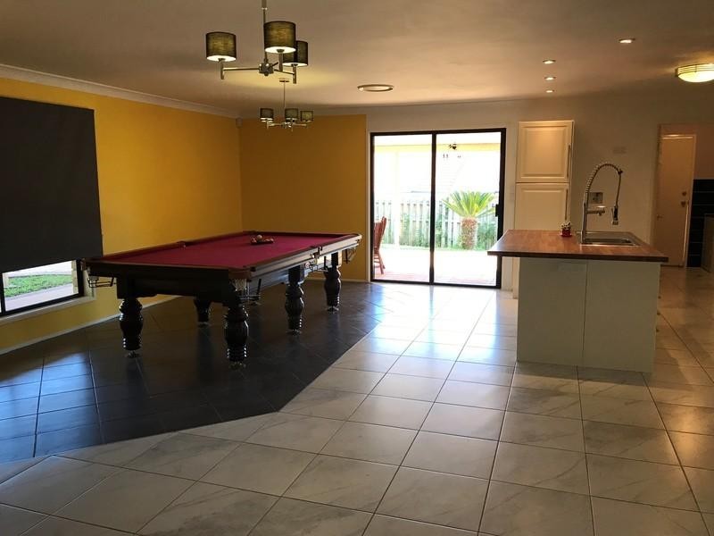 43 Gainsborough Avenue, Mackenzie QLD 4156