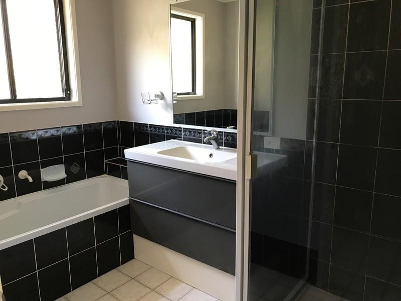 43 Gainsborough Avenue, Mackenzie QLD 4156