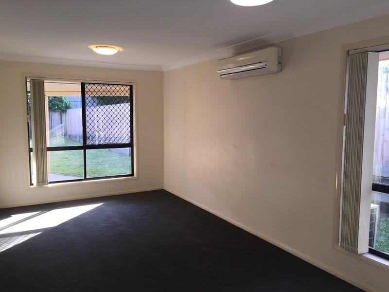 11 Larbonya Crescent, Capalaba QLD 4157