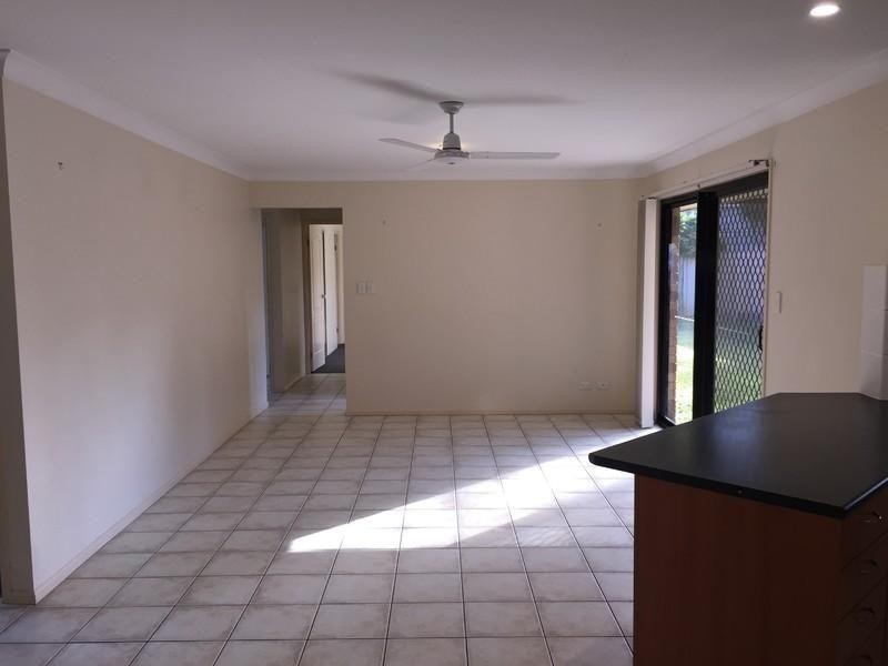 11 Larbonya Crescent, Capalaba QLD 4157