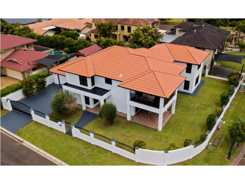 1 Cliftonville Place, Redland Bay QLD 4165
