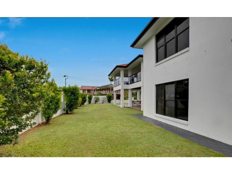 1 Cliftonville Place, Redland Bay QLD 4165