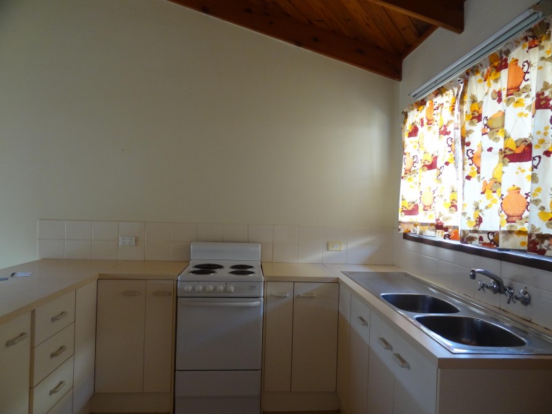 2/97 Cumberland Drive, Alexandra Hills QLD 4161