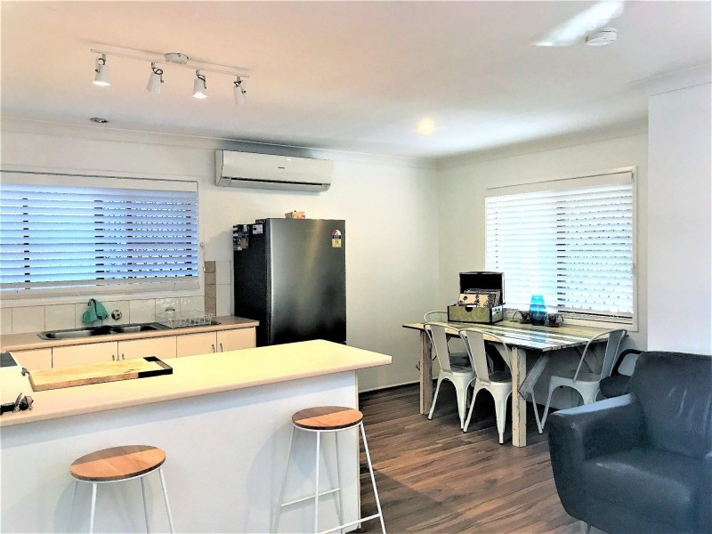 33 Thomas Street, Birkdale QLD 4159