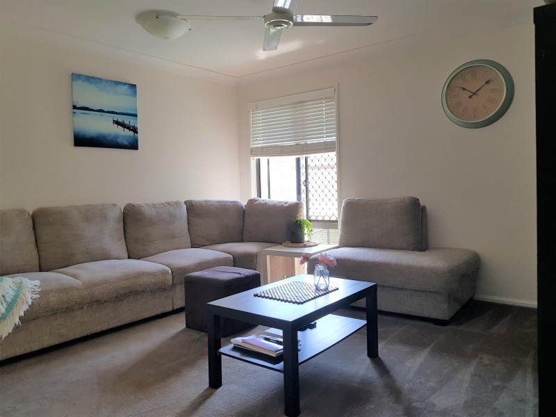 8 Leopard Place, Redland Bay QLD 4165