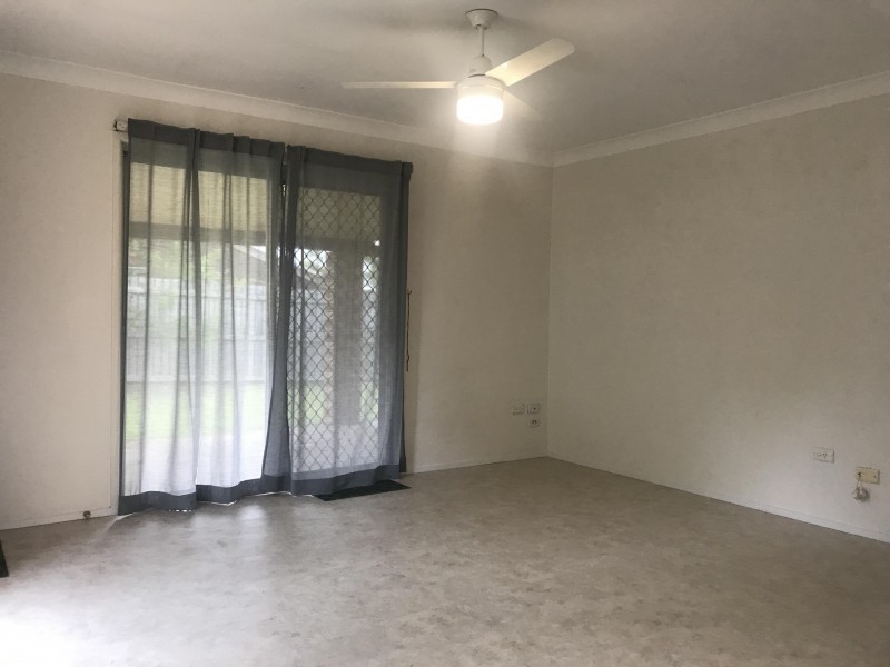 32 Magnolia Parade, Victoria Point QLD 4165