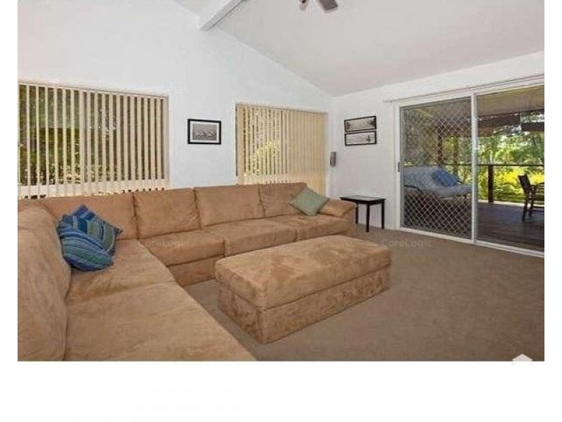 11 Casseopeia Place, Wynnum QLD 4178