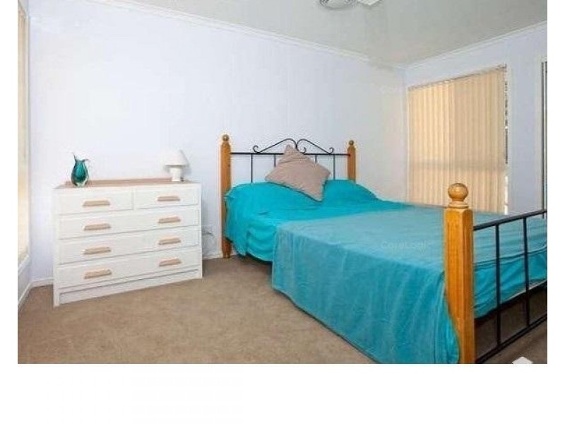 11 Casseopeia Place, Wynnum QLD 4178