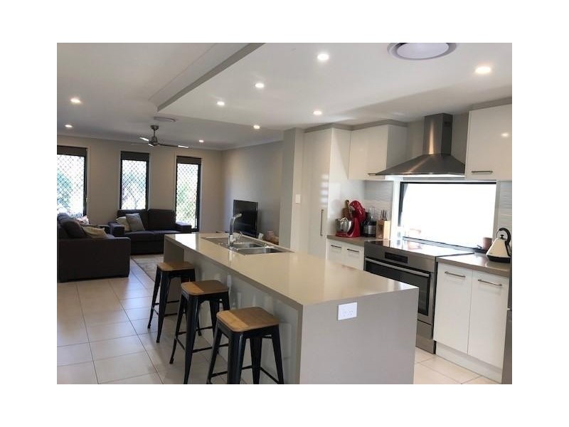 26 Harrington Blvd, Thornlands QLD 4164