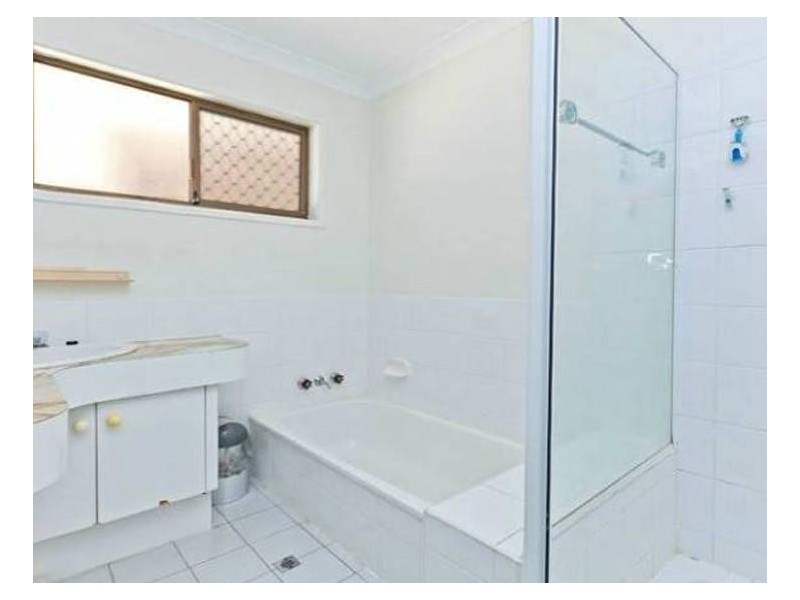 678 Old Cleveland Road East, Wellington Point QLD 4160