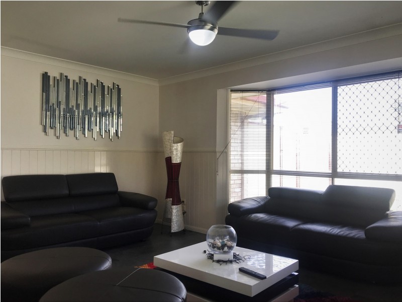 37 Eversholt Street, Belmont QLD 4153