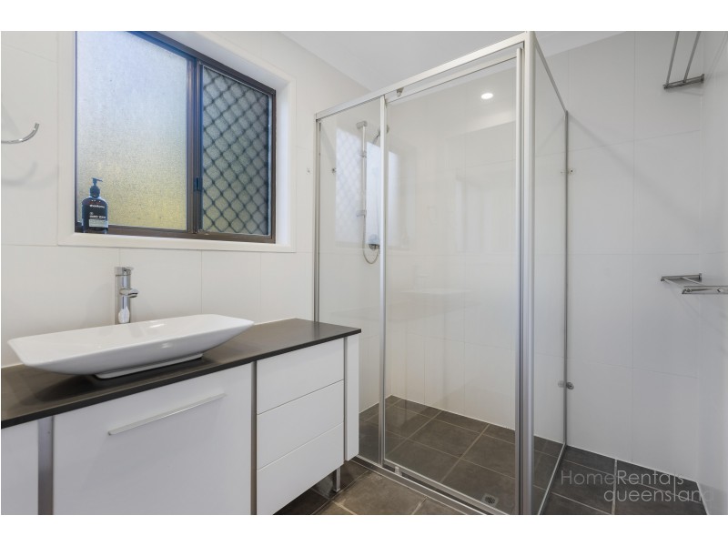 45 Wilson Esplanade, Victoria Point QLD 4165