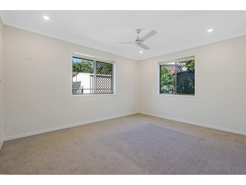 45 Wilson Esplanade, Victoria Point QLD 4165