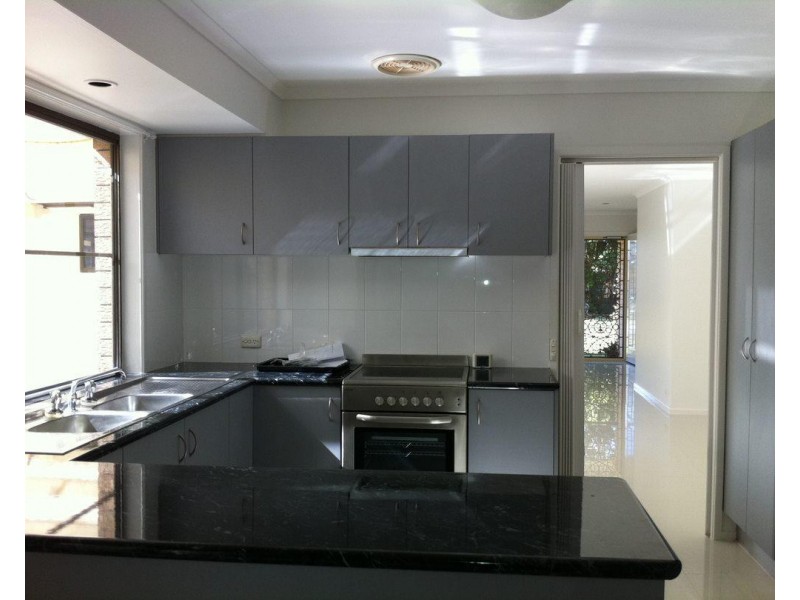 13 Vera Street, Redland Bay QLD 4165