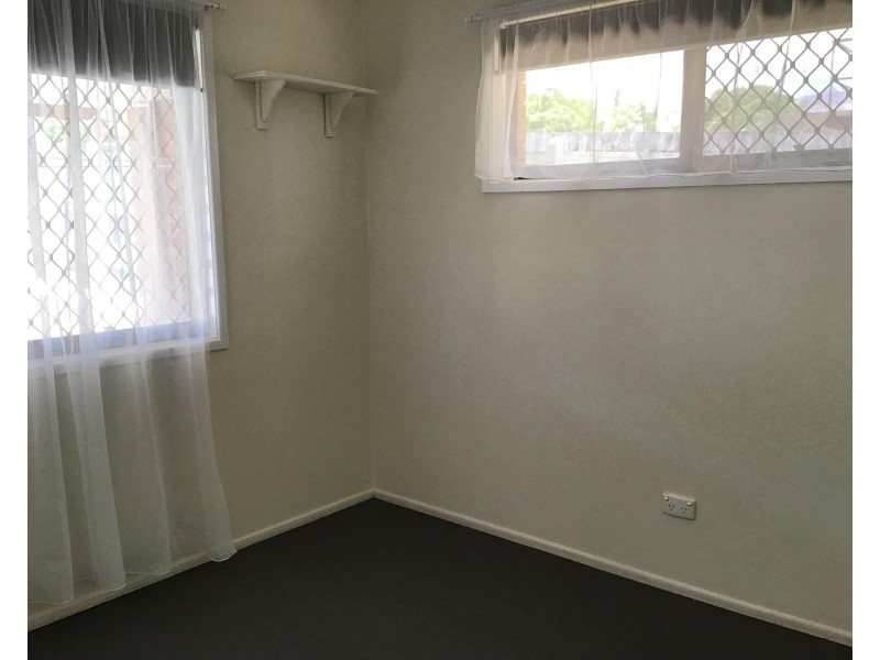 175 Redland Bay Road, Capalaba QLD 4157