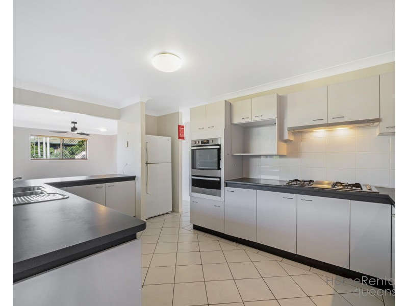 13 Ruth Street, Birkdale QLD 4159