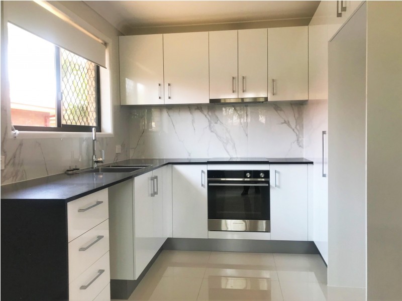 61 Cane Street, Redland Bay QLD 4165