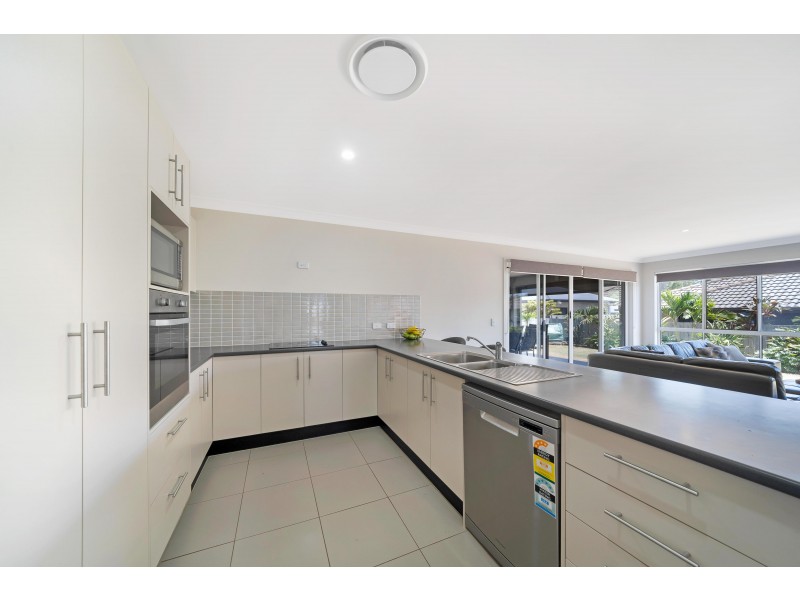 31 Byng Road, Birkdale QLD 4159