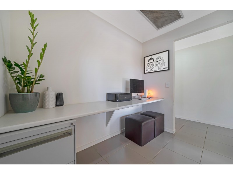 31 Byng Road, Birkdale QLD 4159
