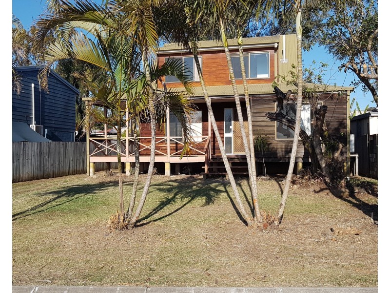 42 Queens Esplanade, Thorneside QLD 4158