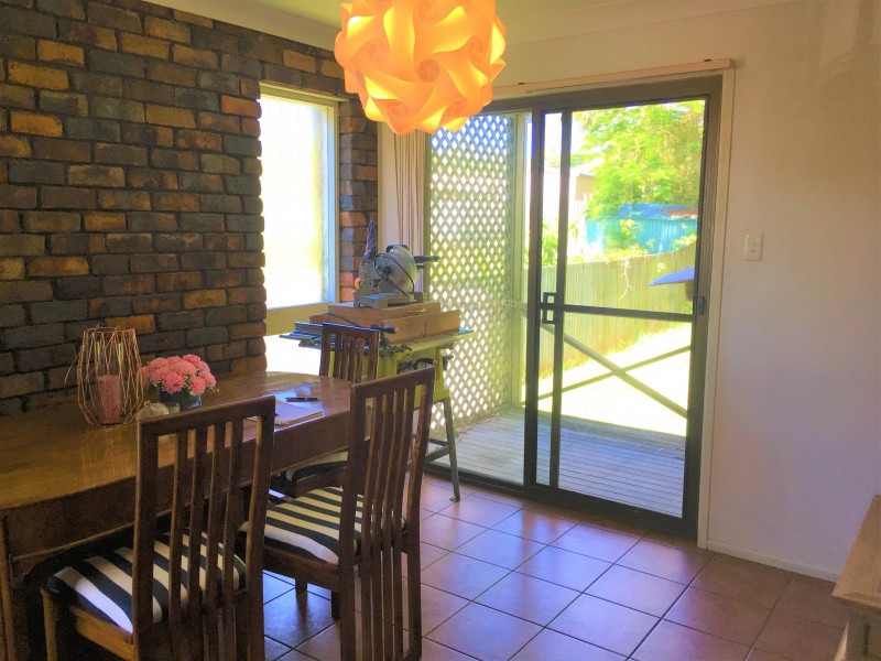 42 Queens Esplanade, Thorneside QLD 4158