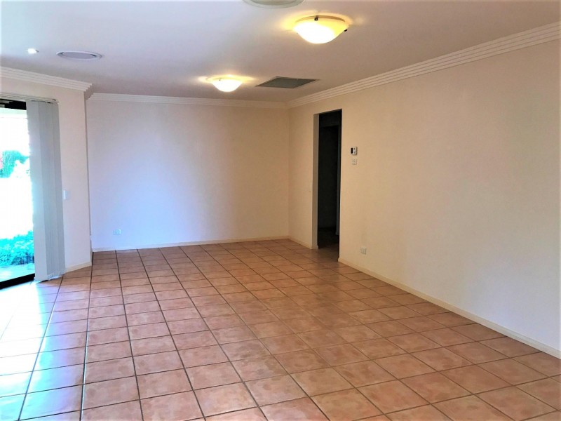 11 Sunray Place, Birkdale QLD 4159