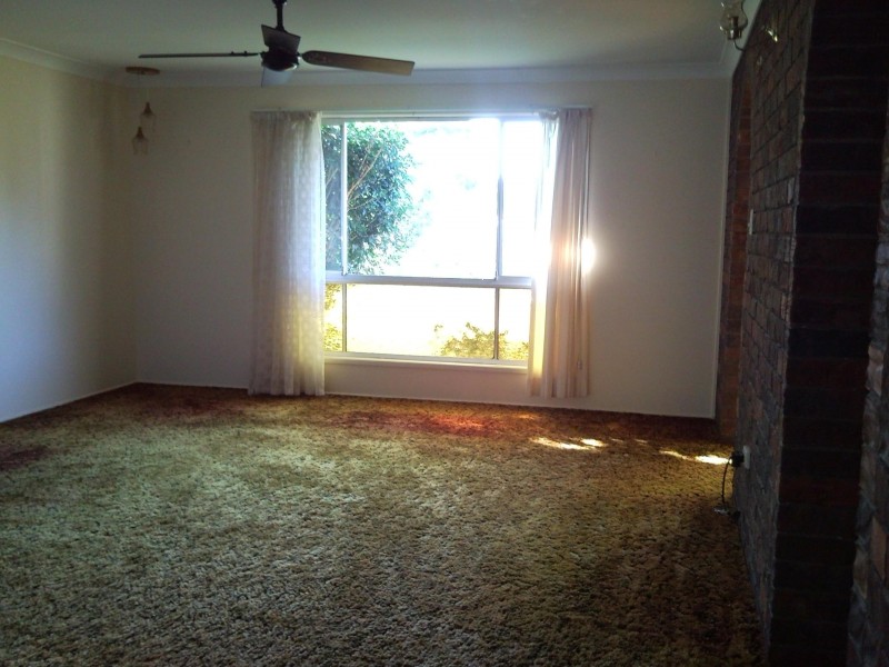 2 Tina Street, Redland Bay QLD 4165