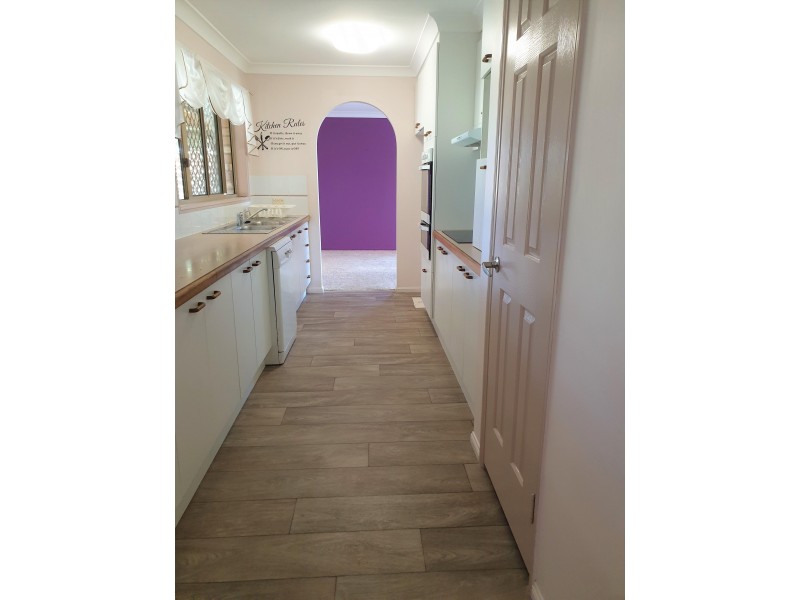 6 Poinciana Avenue, Victoria Point QLD 4165