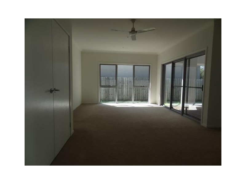 47 Torrens Crescent, Wakerley QLD 4154