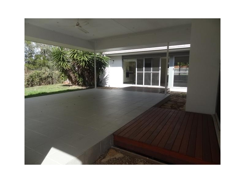 47 Torrens Crescent, Wakerley QLD 4154