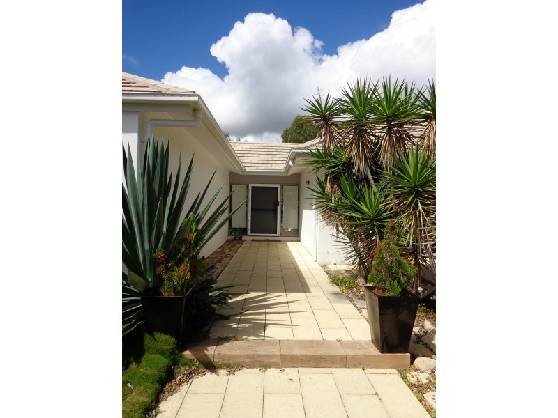 47 Torrens Crescent, Wakerley QLD 4154