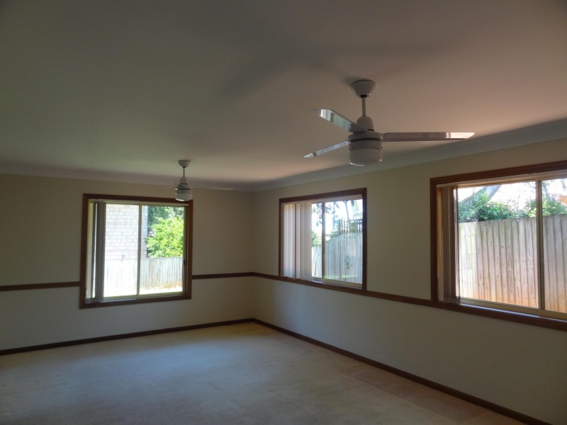 17 Paranka Drive South, Cleveland QLD 4163