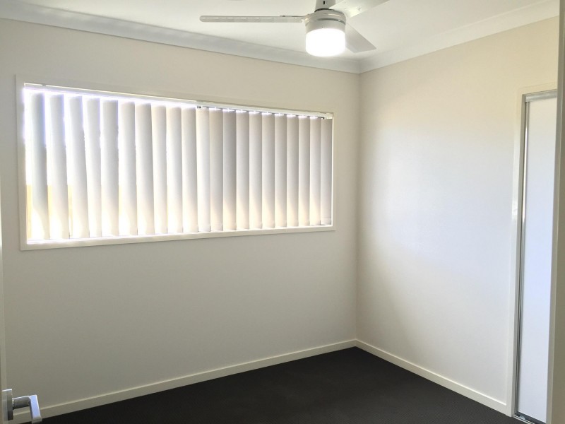 12 Starling Street, Deebing Heights QLD 4306