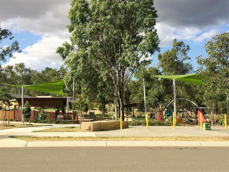 12 Starling Street, Deebing Heights QLD 4306