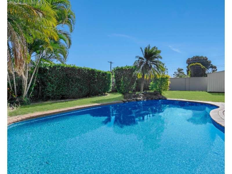 2 Sturt Street, Cleveland QLD 4163