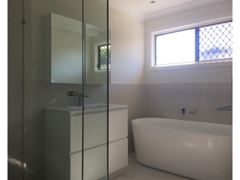 2 Sturt Street, Cleveland QLD 4163