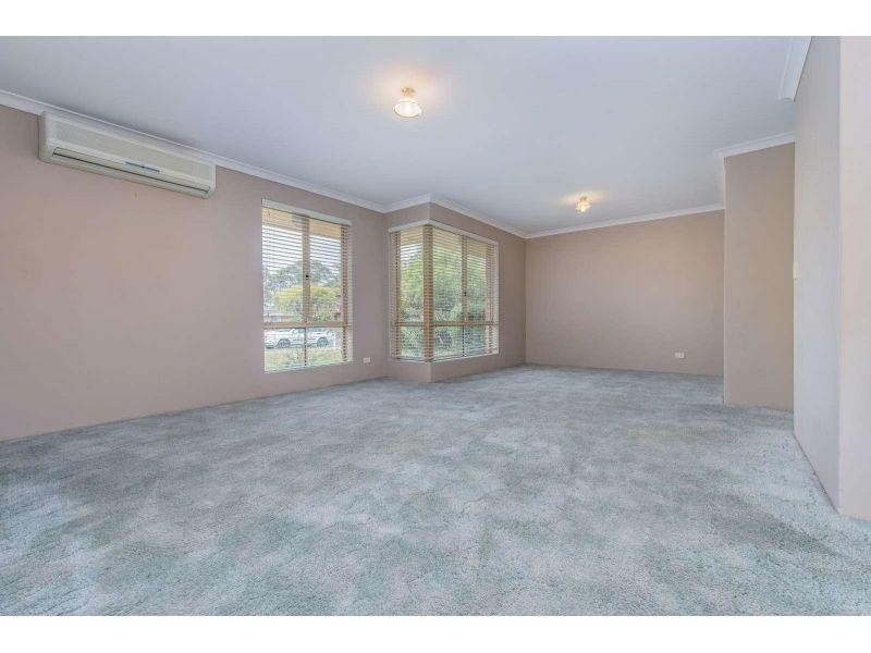 19 Galaxy Way, Carlisle WA 6101