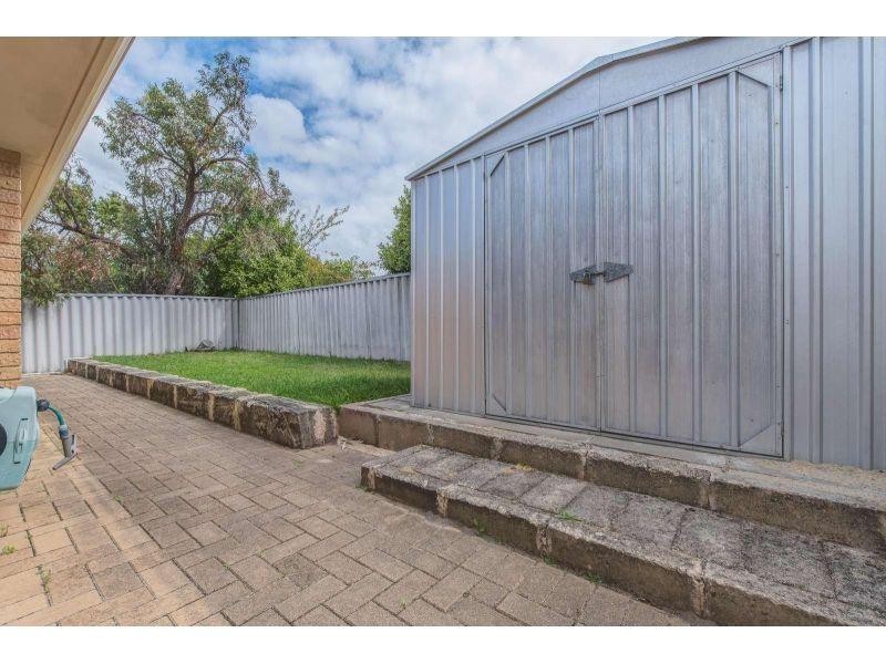 19 Galaxy Way, Carlisle WA 6101