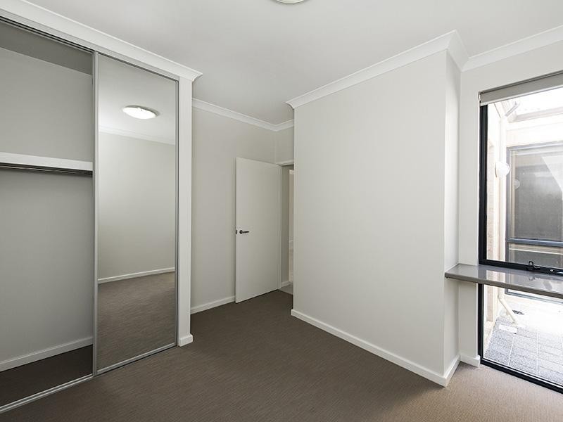 35/1 Balfour Road, Swan View WA 6056