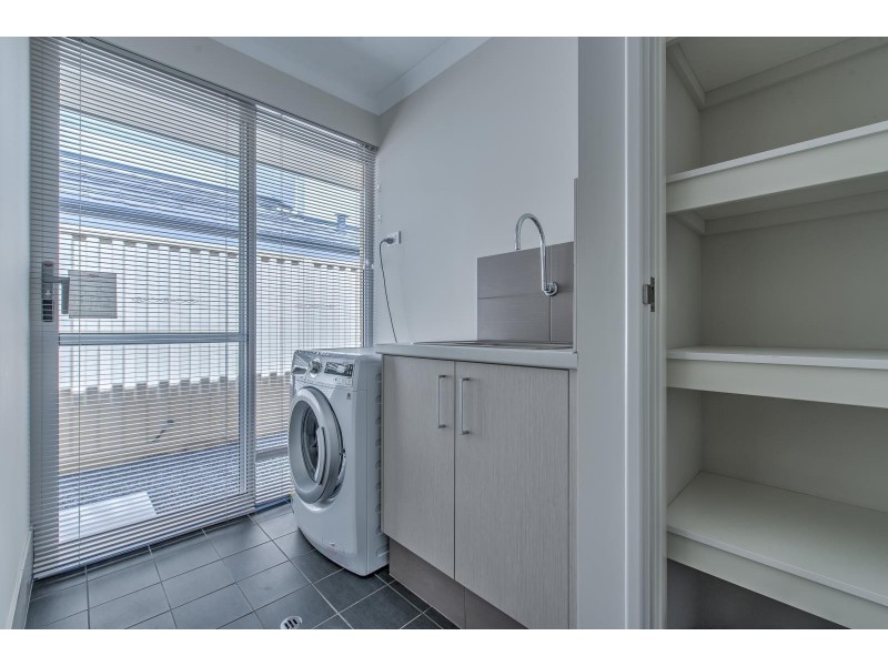 59 River Road, Bayswater WA 6053