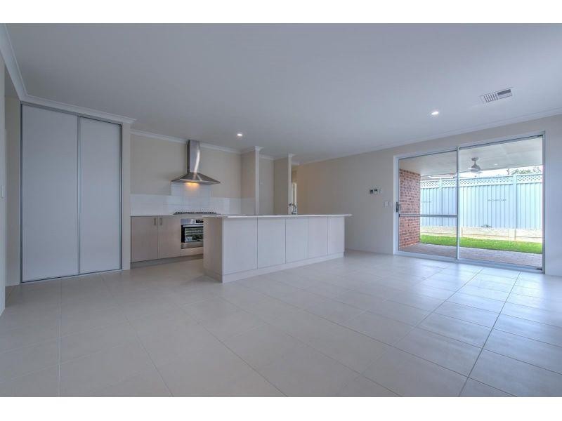 28 Constance Street, Yokine WA 6060