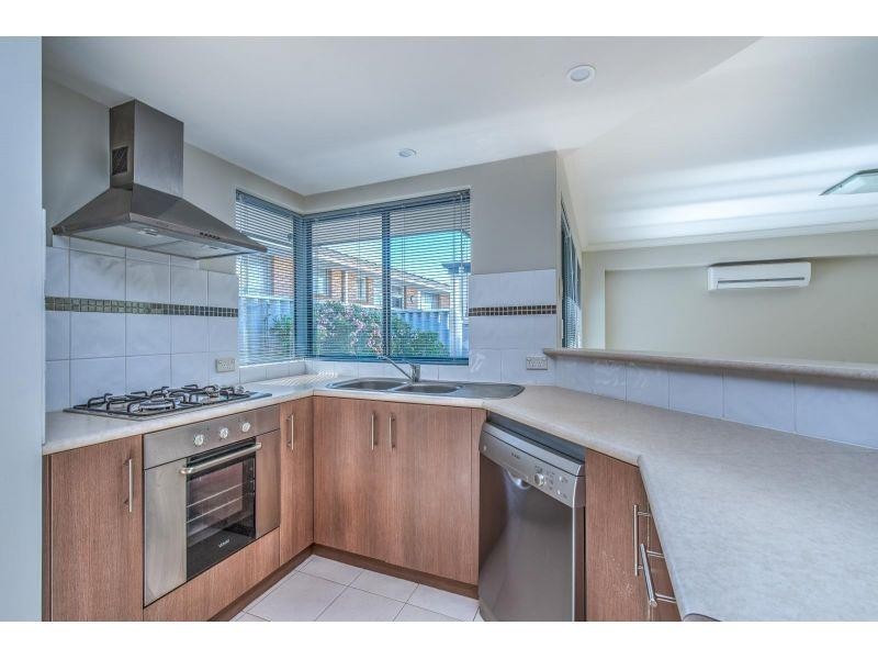 1/11 Sylvia Street, Balcatta WA 6021