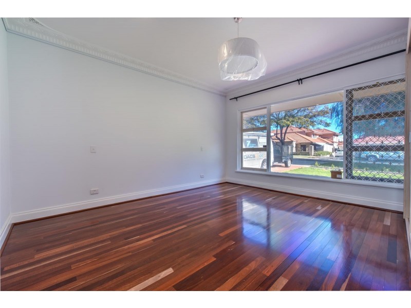 58 Edgecumbe Street, Como WA 6152