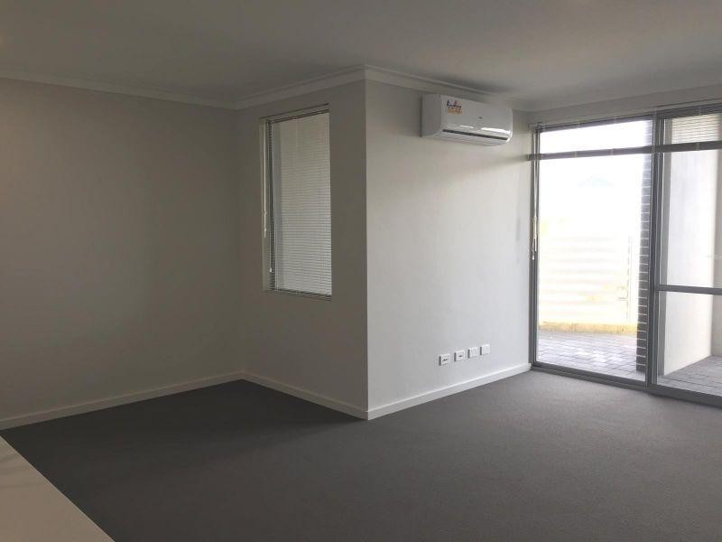 5/35 Honeywood Avenue, Wandi WA 6167