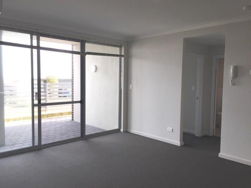 5/35 Honeywood Avenue, Wandi WA 6167