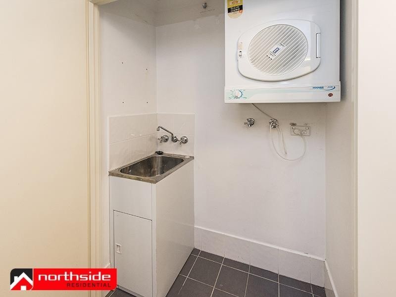 42/162 Lakeside Drive, Joondalup WA 6027