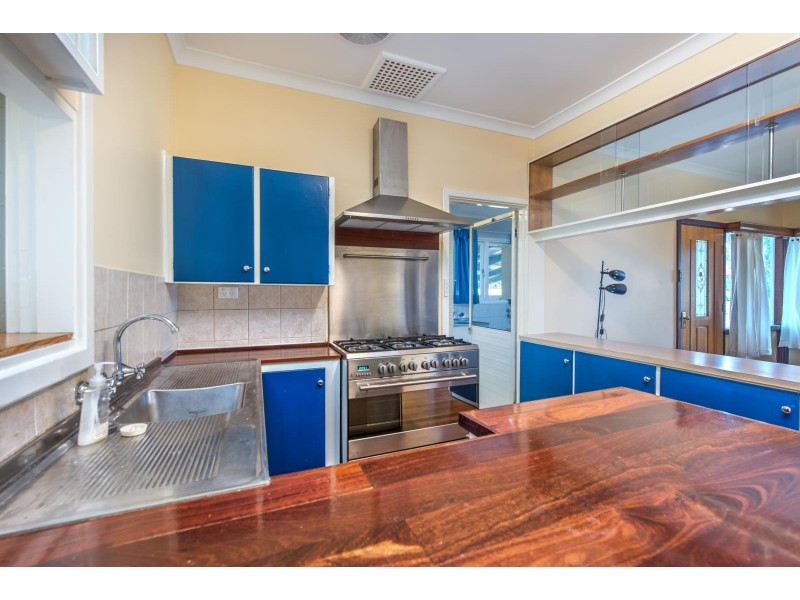 20 Carmody Street, Hamilton Hill WA 6163
